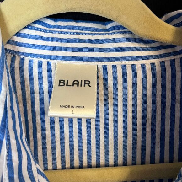 Blair blue & white stripe button down embroidered flowers & bees Size Large - Picture 4 of 6